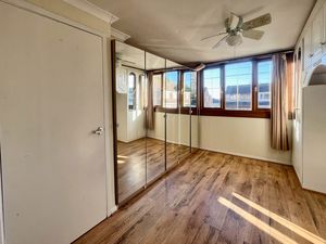 Photo 24- click for photo gallery